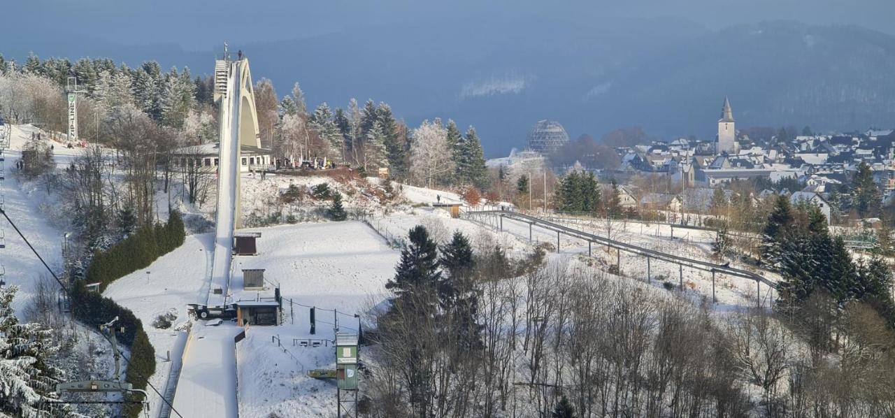 Pistenblume Apartment - Skipiste, Stadtzentrum Winterberg Kültér fotó